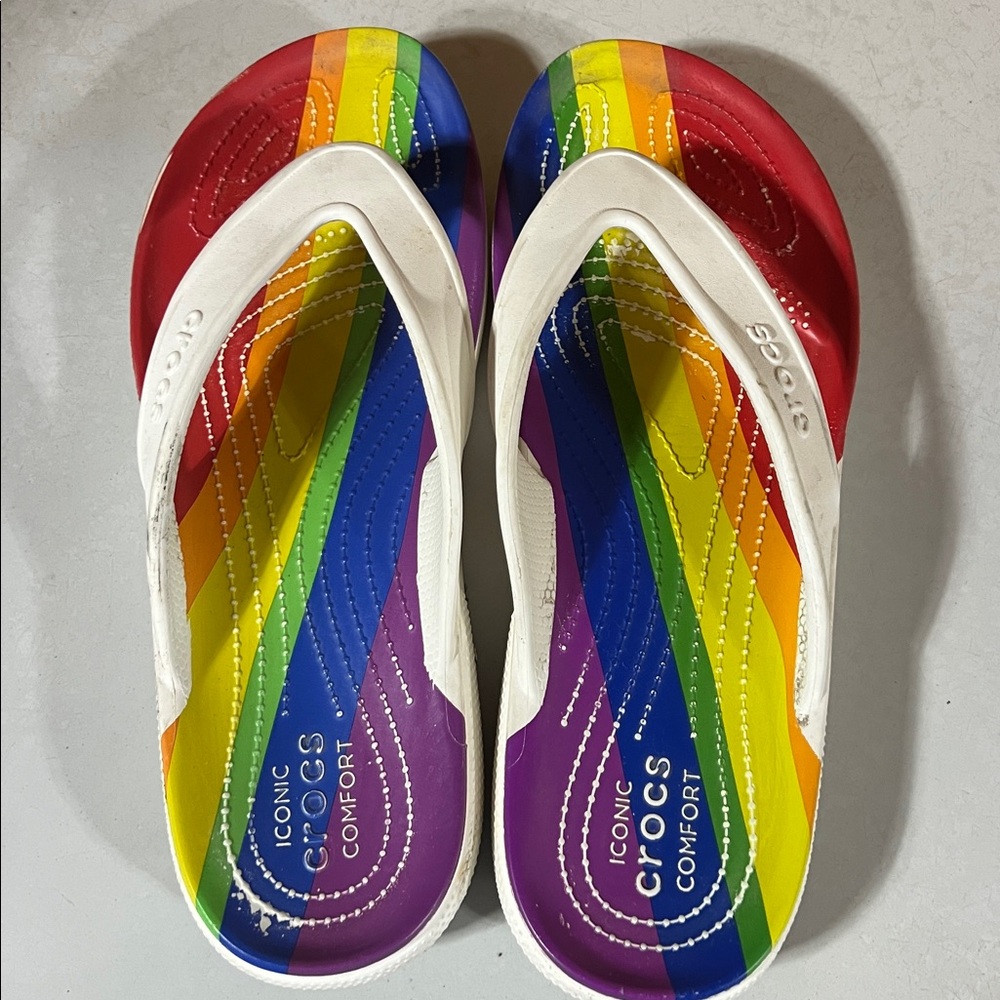 CROCS M10/W12 Multicolor Rainbow Flip Flops